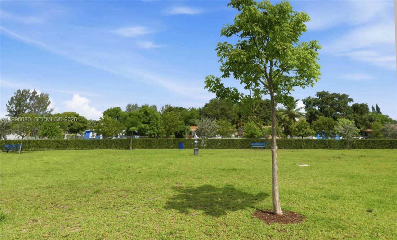 2345 NW 131st Cir, Unit 2345, Miami, FL 33167 Photo