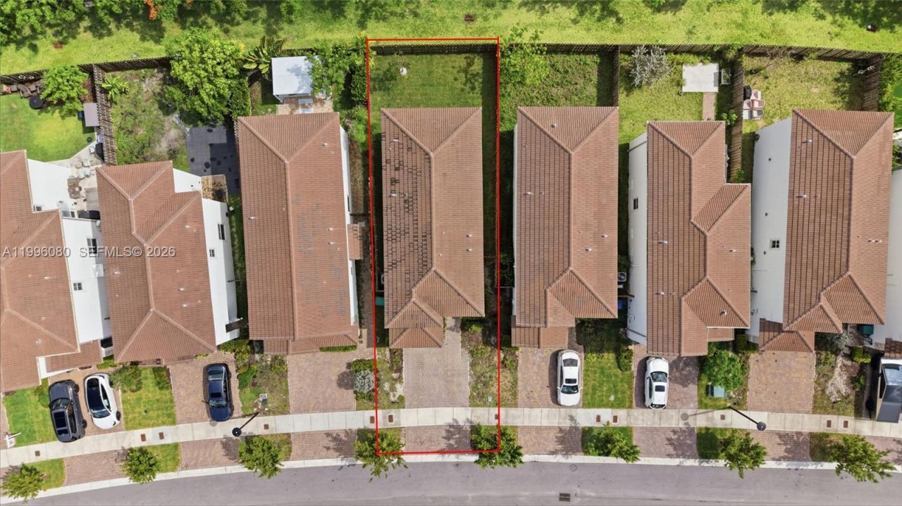 2345 NW 131st Cir, Unit 2345, Miami, FL 33167 Photo