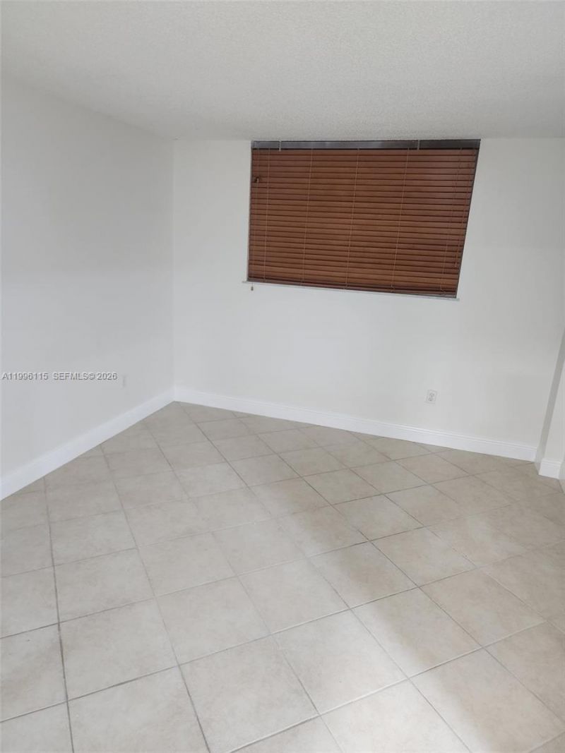 1800 NW 24th Ave, Unit 415, Miami, FL 33125 Photo