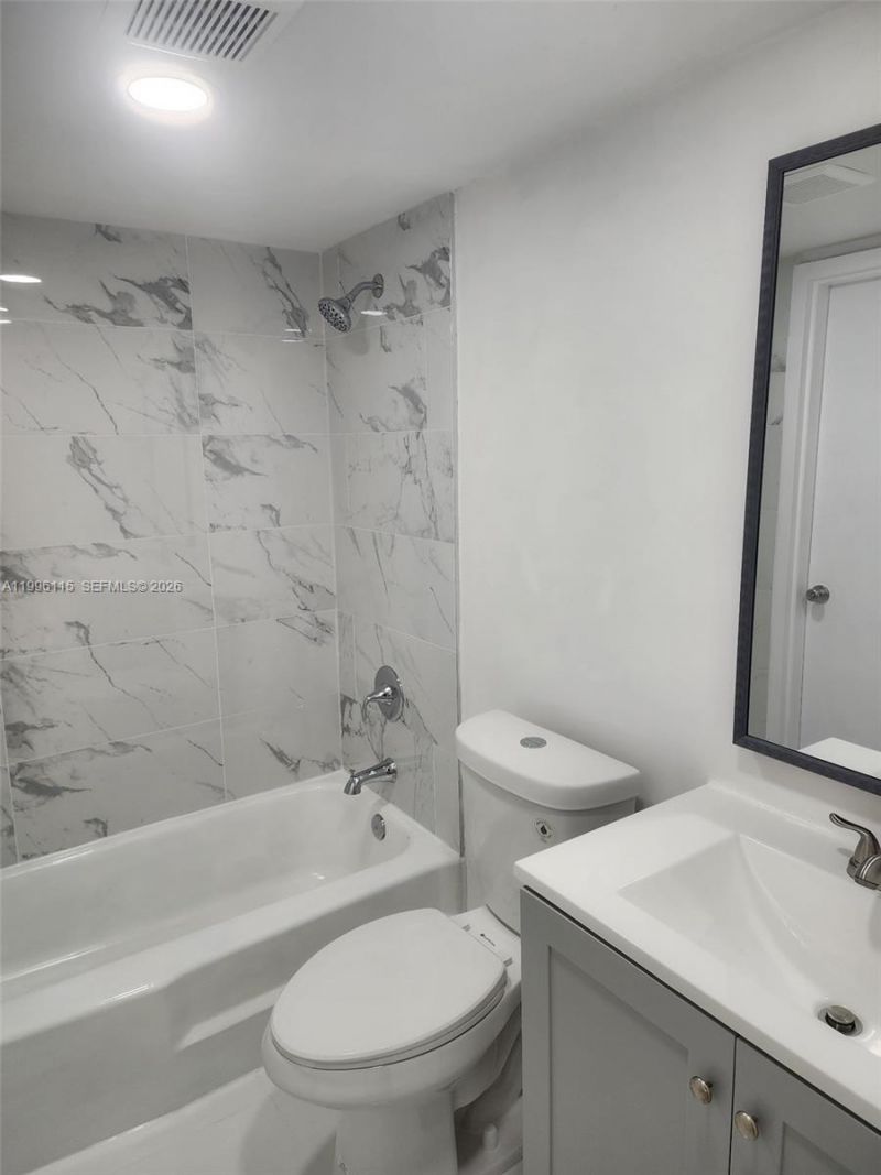1800 NW 24th Ave, Unit 415, Miami, FL 33125 Photo