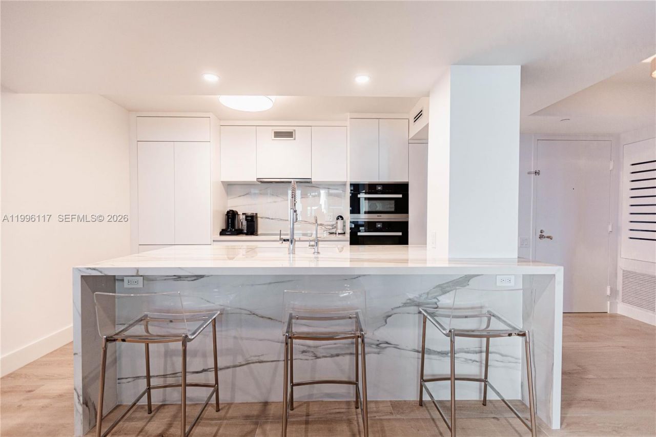 1500 Ocean Dr, Unit 904, Miami Beach, FL 33139 Photo