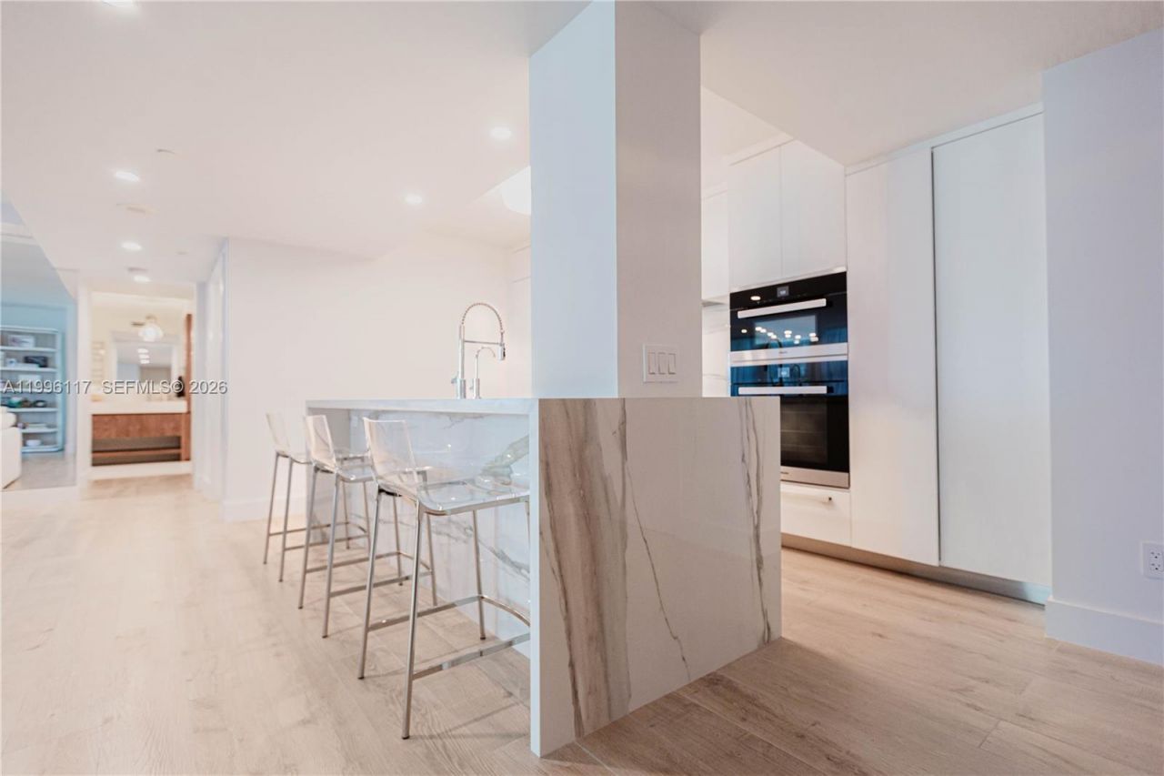 1500 Ocean Dr, Unit 904, Miami Beach, FL 33139 Photo