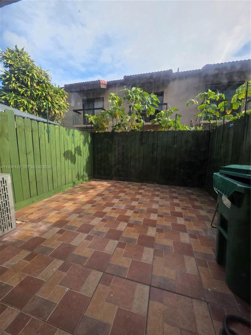 1811 SW 107th Ave, Unit 2305, Miami, FL 33165 Photo