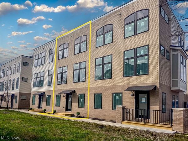 1922 W 47th Avenue, Cleveland, OH 44102