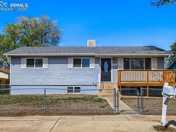 906 Arrawanna Street, Colorado Springs, CO 80909