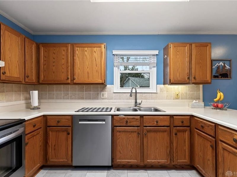 6613 Loblolly Drive, Huber Heights, OH 45424 Photo 11