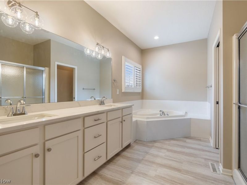 4456 Red Panda Circle NW, Massillon, OH 44646 Photo 20