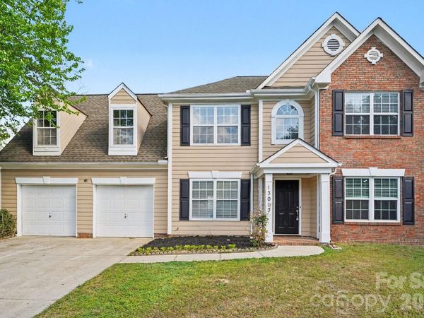 13003 Shannon Park Lane , Charlotte, NC 28273
