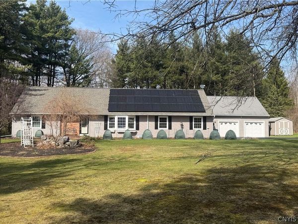 2655 Falls Road , Marcellus, NY 13108