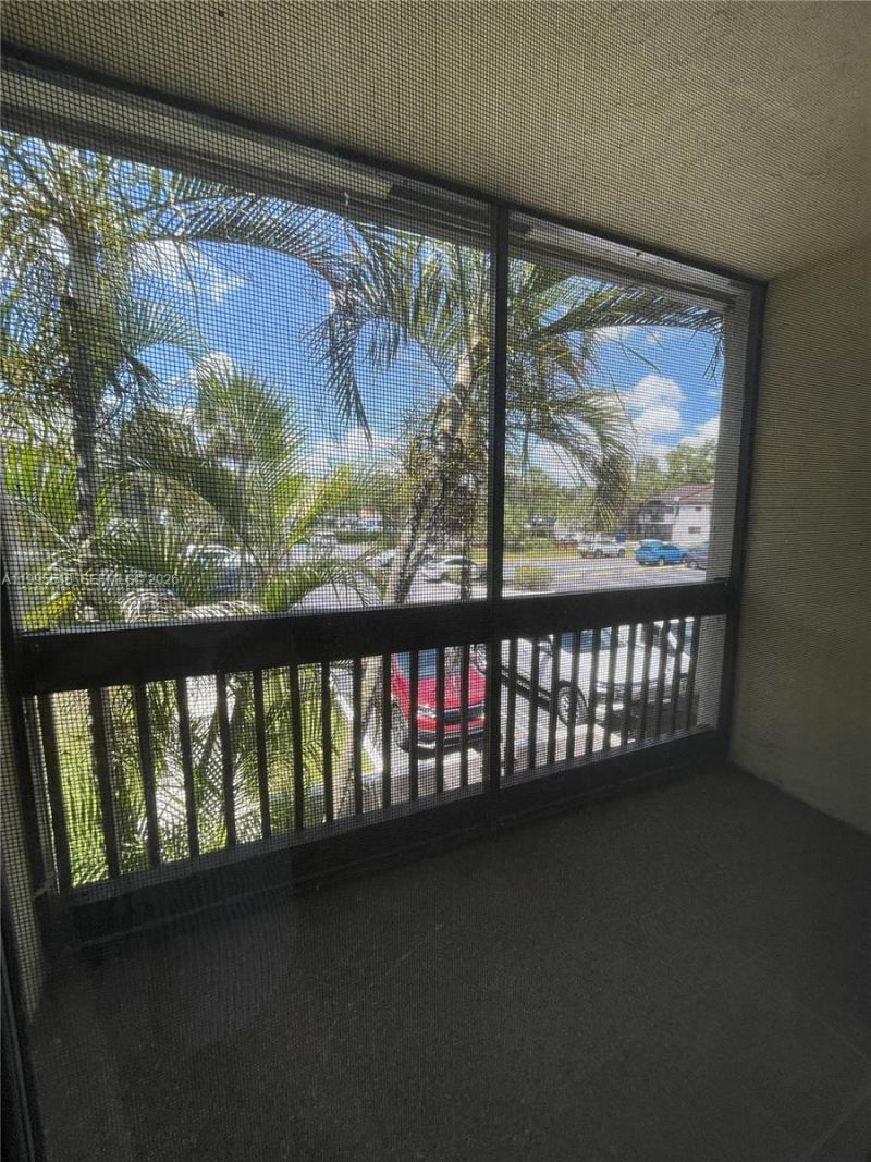 9944 NW 41st St, Unit 23, Doral, FL 33178 Photo