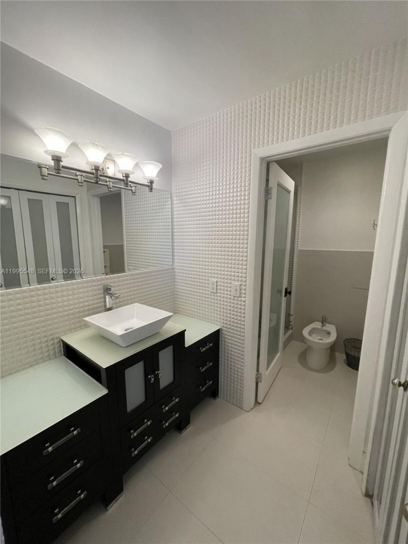 9944 NW 41st St, Unit 23, Doral, FL 33178 Photo