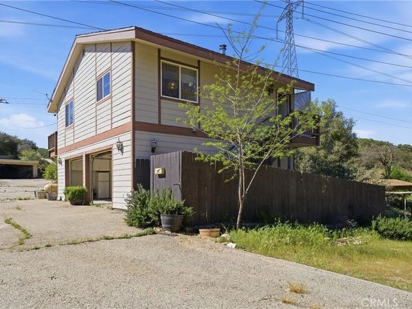 42135 San Francisquito Canyon Rd, Lake Hughes, CA 93532