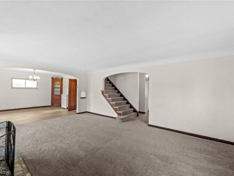 6098 Manchester Road, Parma, OH 44129 Photo 10