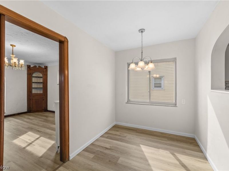 6098 Manchester Road, Parma, OH 44129 Photo 12