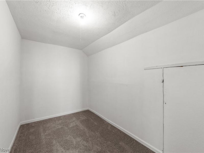 6098 Manchester Road, Parma, OH 44129 Photo 26