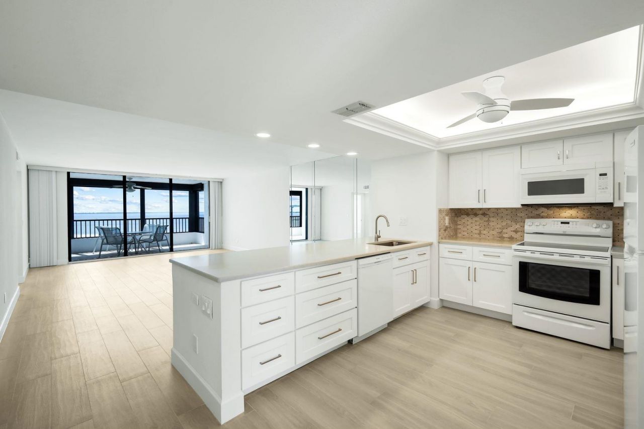 15011 Punta Rassa Rd, Unit 403, Fort Myers, FL 33908 Photo