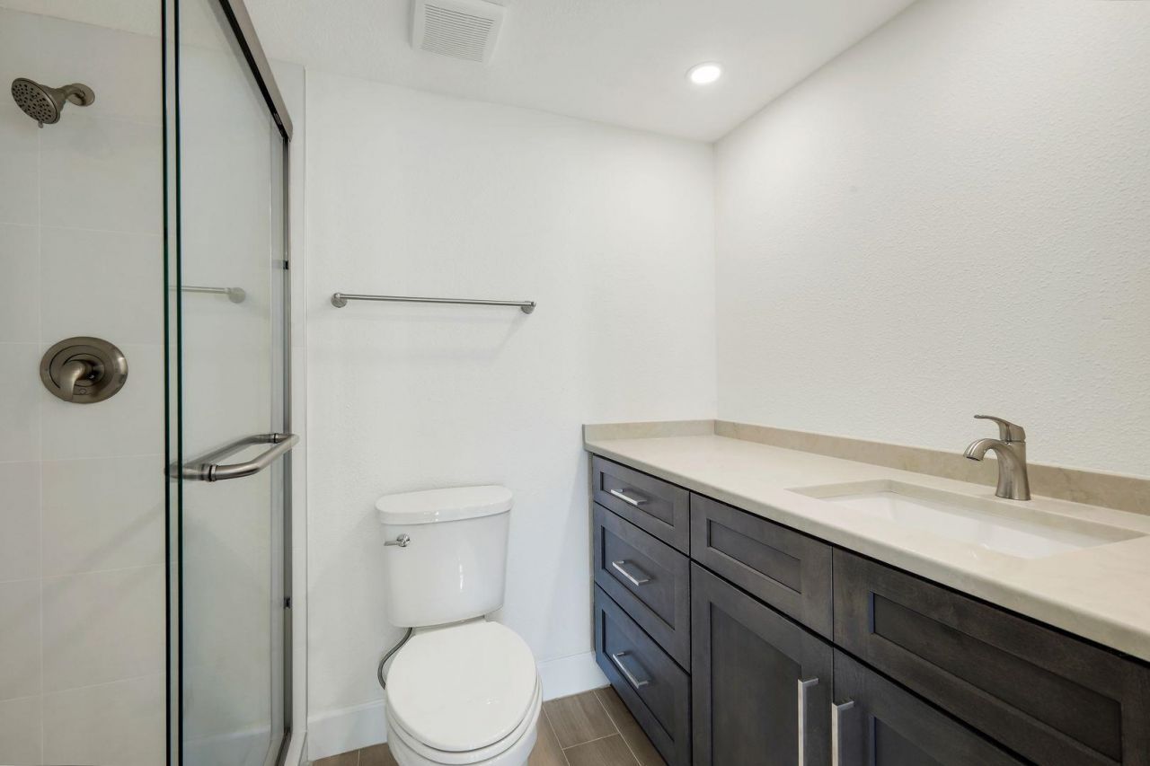15011 Punta Rassa Rd, Unit 403, Fort Myers, FL 33908 Photo