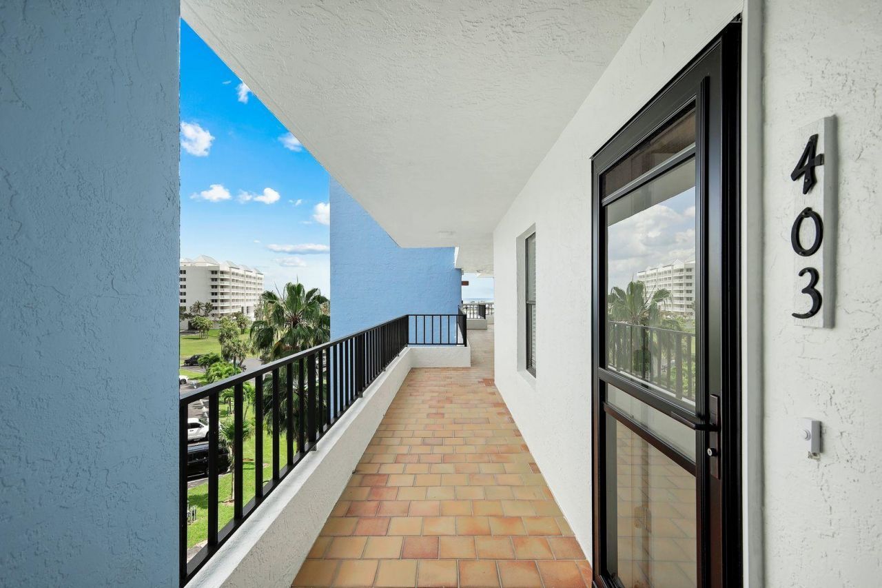 15011 Punta Rassa Rd, Unit 403, Fort Myers, FL 33908 Photo