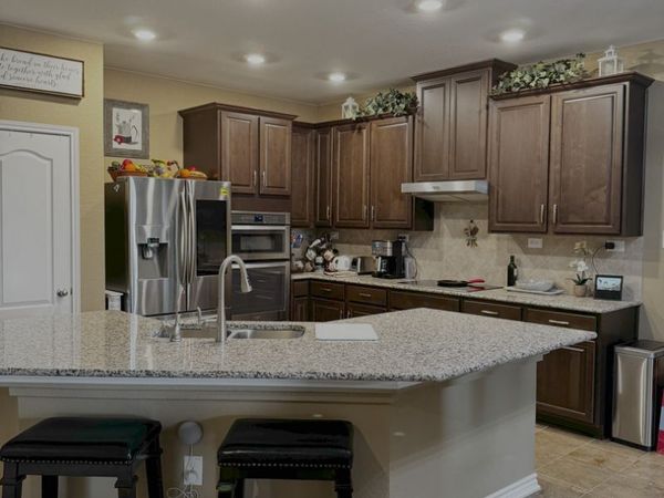 114 Colonial Bluff, Universal City, TX 78148