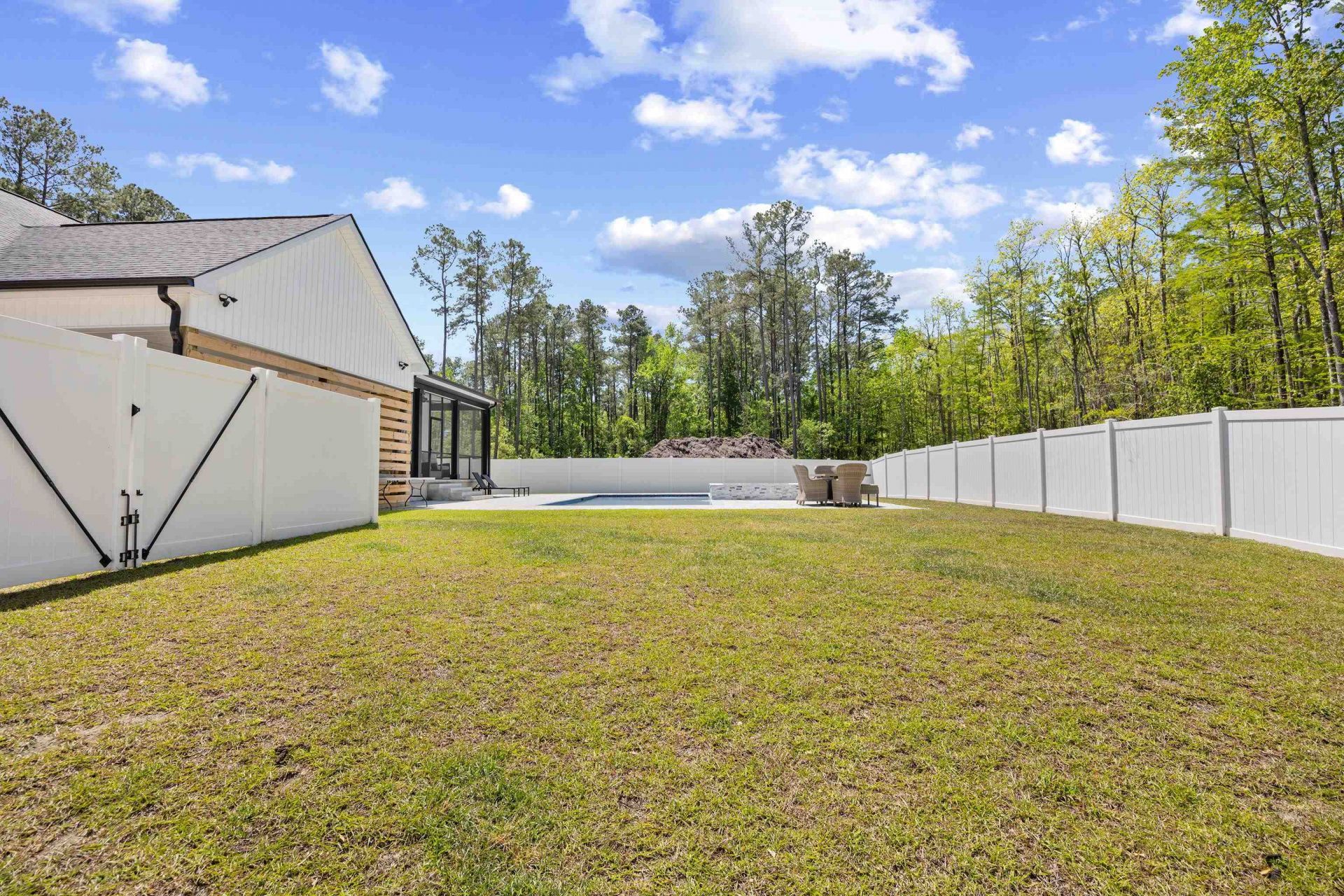 198 Fern Creek Ct. Photo 42