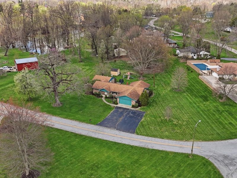 1008 Stevens Circle Drive, New Carlisle, OH 45344 Photo 3