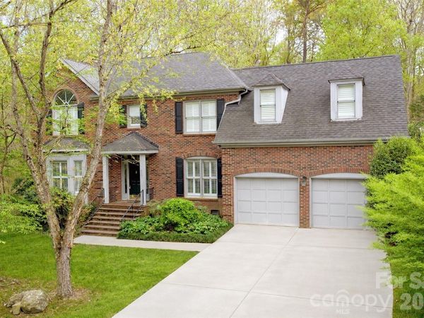 7201 Leharne Drive, Charlotte, NC 28270
