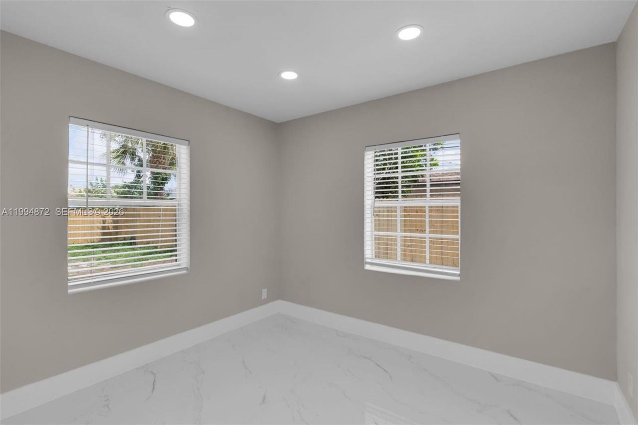 1660 W 26th St, Riviera Beach, FL 33404 Photo