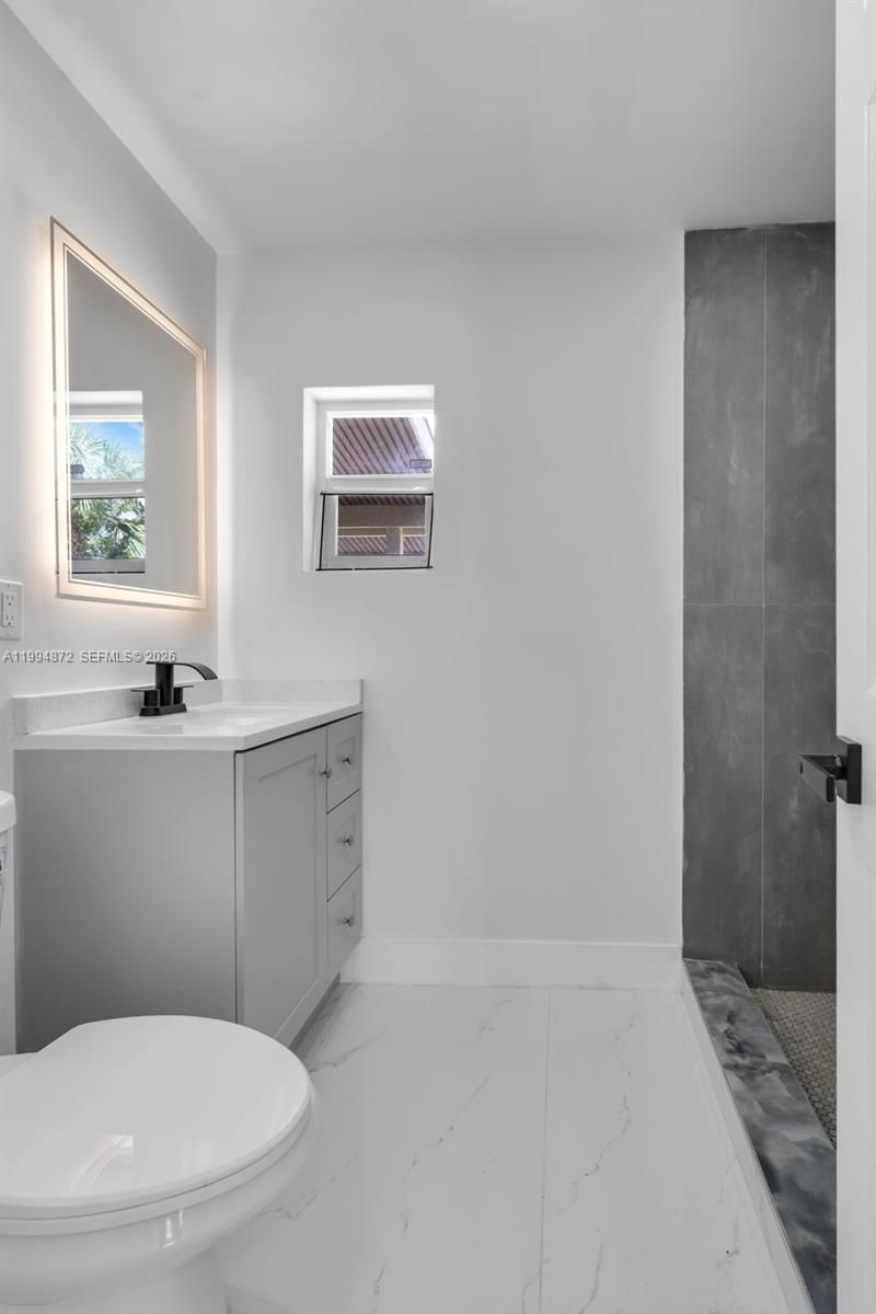 1660 W 26th St, Riviera Beach, FL 33404 Photo