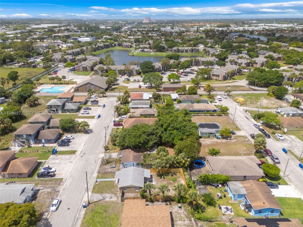 1660 W 26th St, Riviera Beach, FL 33404 Photo