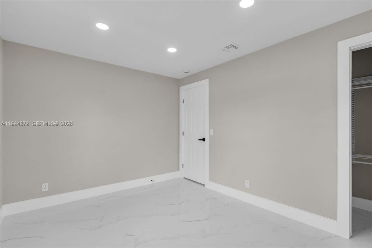 1660 W 26th St, Riviera Beach, FL 33404 Photo