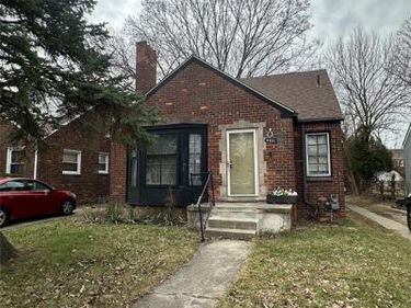 9091 Warwick Street, Detroit, MI 48228