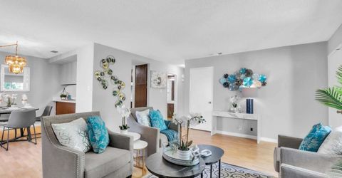 217 Roundtree Ct, Sacramento, CA 95831 Photo