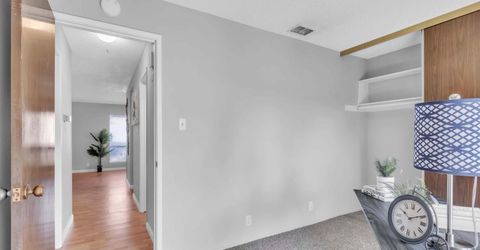 217 Roundtree Ct, Sacramento, CA 95831 Photo