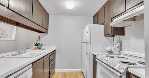 217 Roundtree Ct, Sacramento, CA 95831 Photo