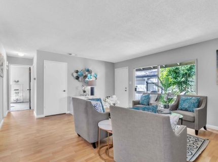 217 Roundtree Ct, Sacramento, CA 95831 Photo