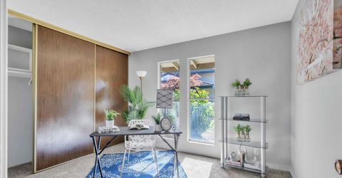 217 Roundtree Ct, Sacramento, CA 95831 Photo