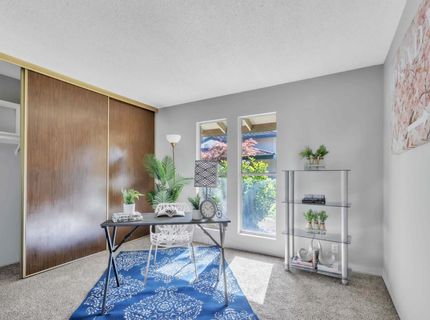 217 Roundtree Ct, Sacramento, CA 95831 Photo