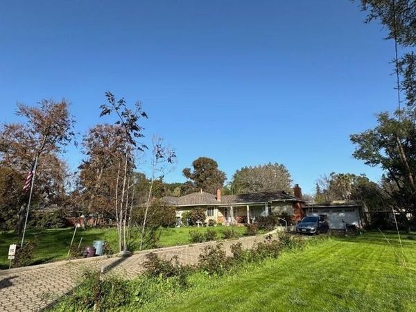 190 Alderwood Rd , Walnut Creek, CA 94598