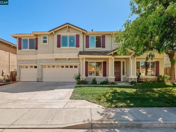 2323 Megan Dr , Oakley, CA 94561