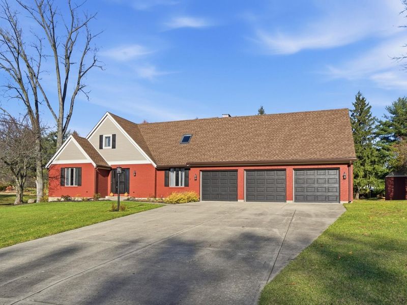 624 Aberfelda Drive, Springfield, OH 45504 Photo 8