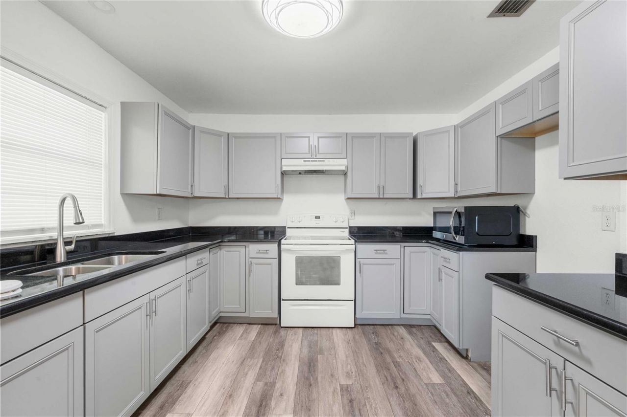 14024 Cr 757, Webster, FL 33597 Photo