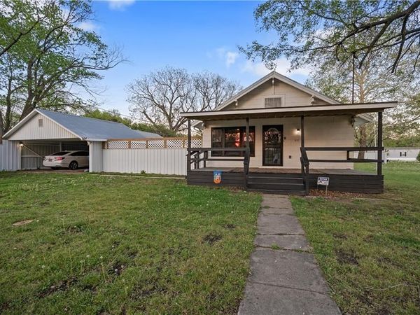 407 Lemon Street, Dearing, KS 67340