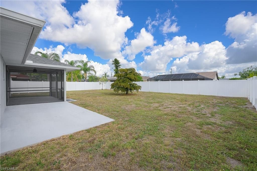 2115 SE 14th St, Cape Coral, FL 33990 Photo