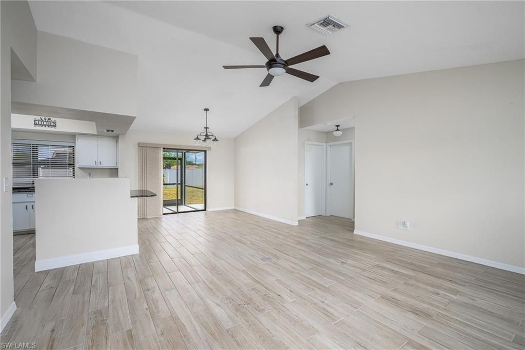 2115 SE 14th St, Cape Coral, FL 33990 Photo