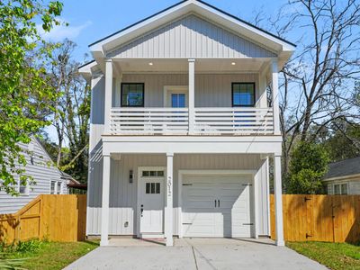 2012 Bolton Street, North Charleston, SC 29406