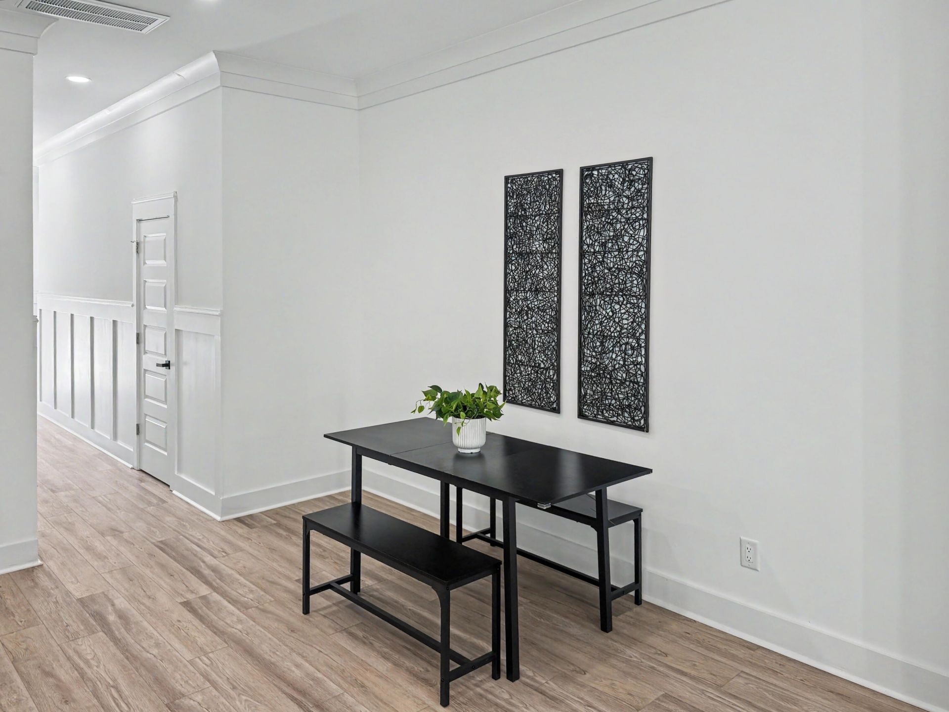 2012 Bolton Street Photo 12