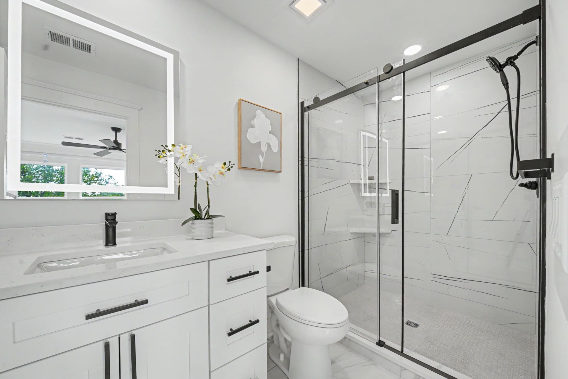 2014 Comstock Avenue Photo 19