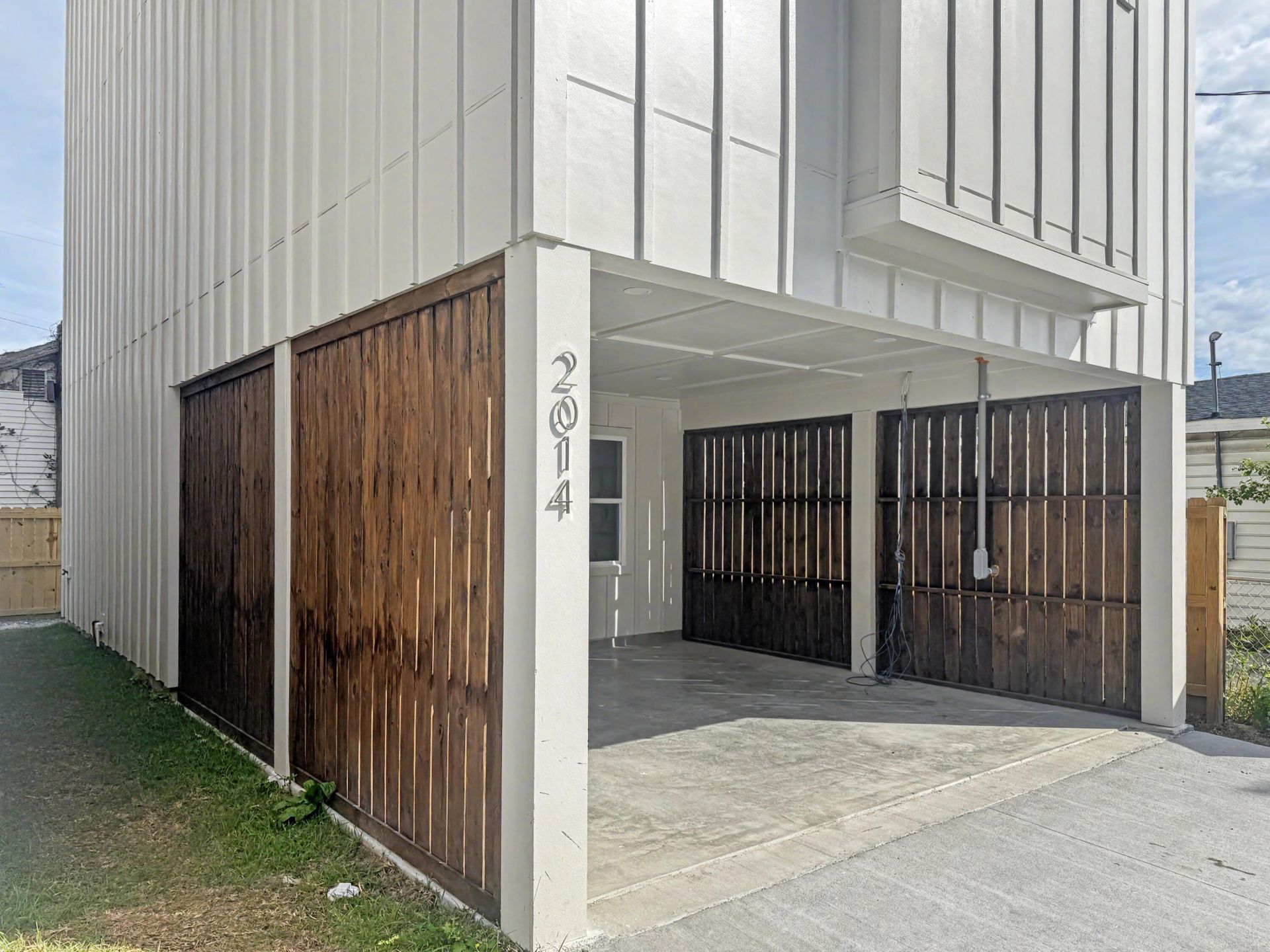 2014 Comstock Avenue Photo 25