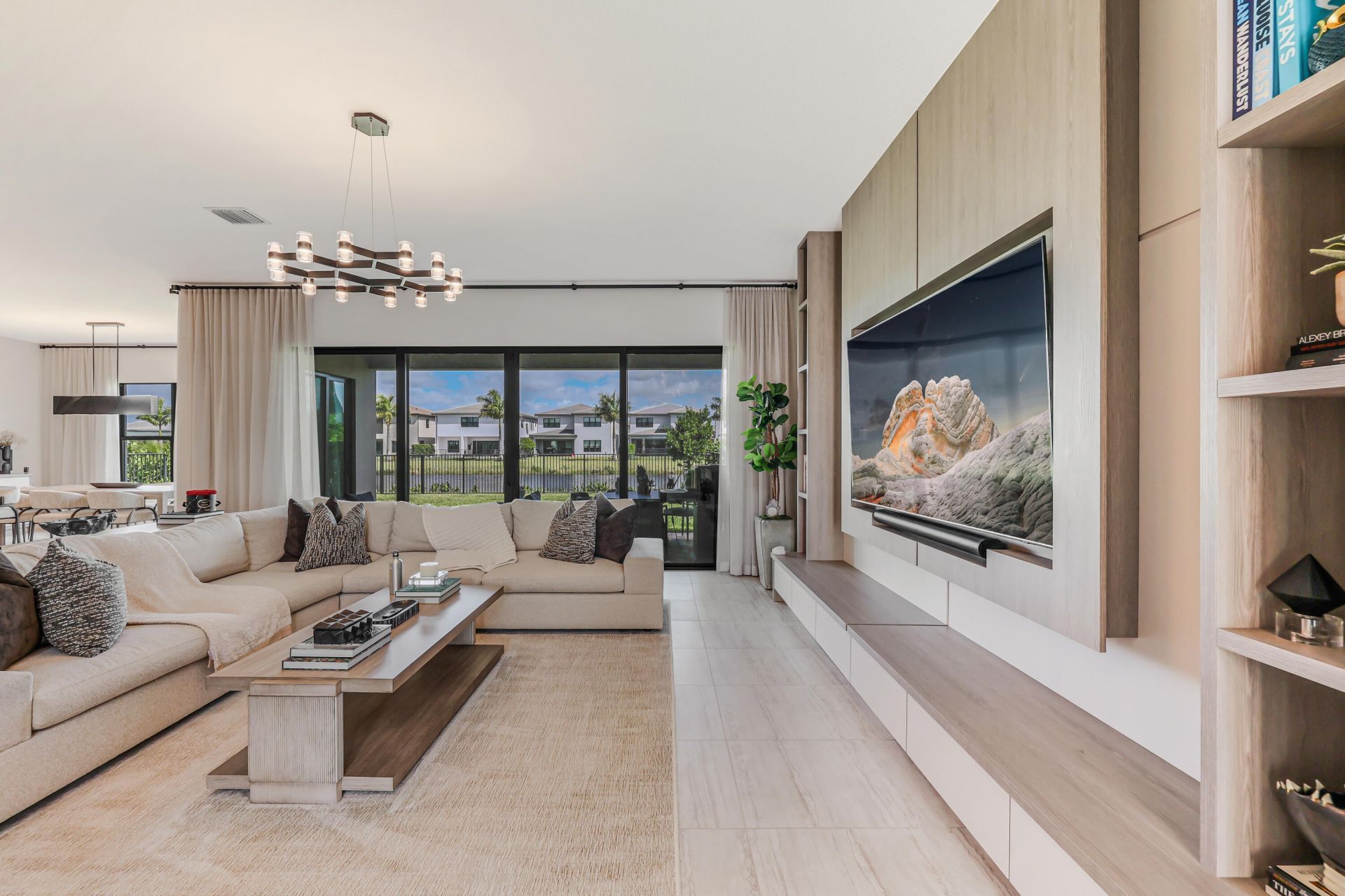 8283 Royal County Down Road, Boca Raton, FL 33434 Photo