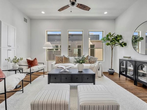 5806 Bryan Parkway , Unit 103, Dallas, TX 75206